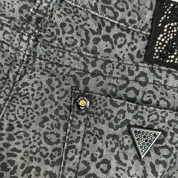 Guess Grey Leopard Print Bejeweled Power Skinny Jeans - Picture 11 of 12